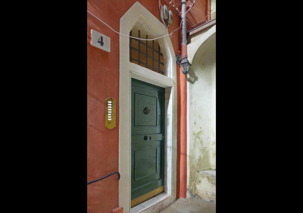 Joivy Sunny Apartment With Panoramic Terrace And Stunning View Genoa Luaran gambar