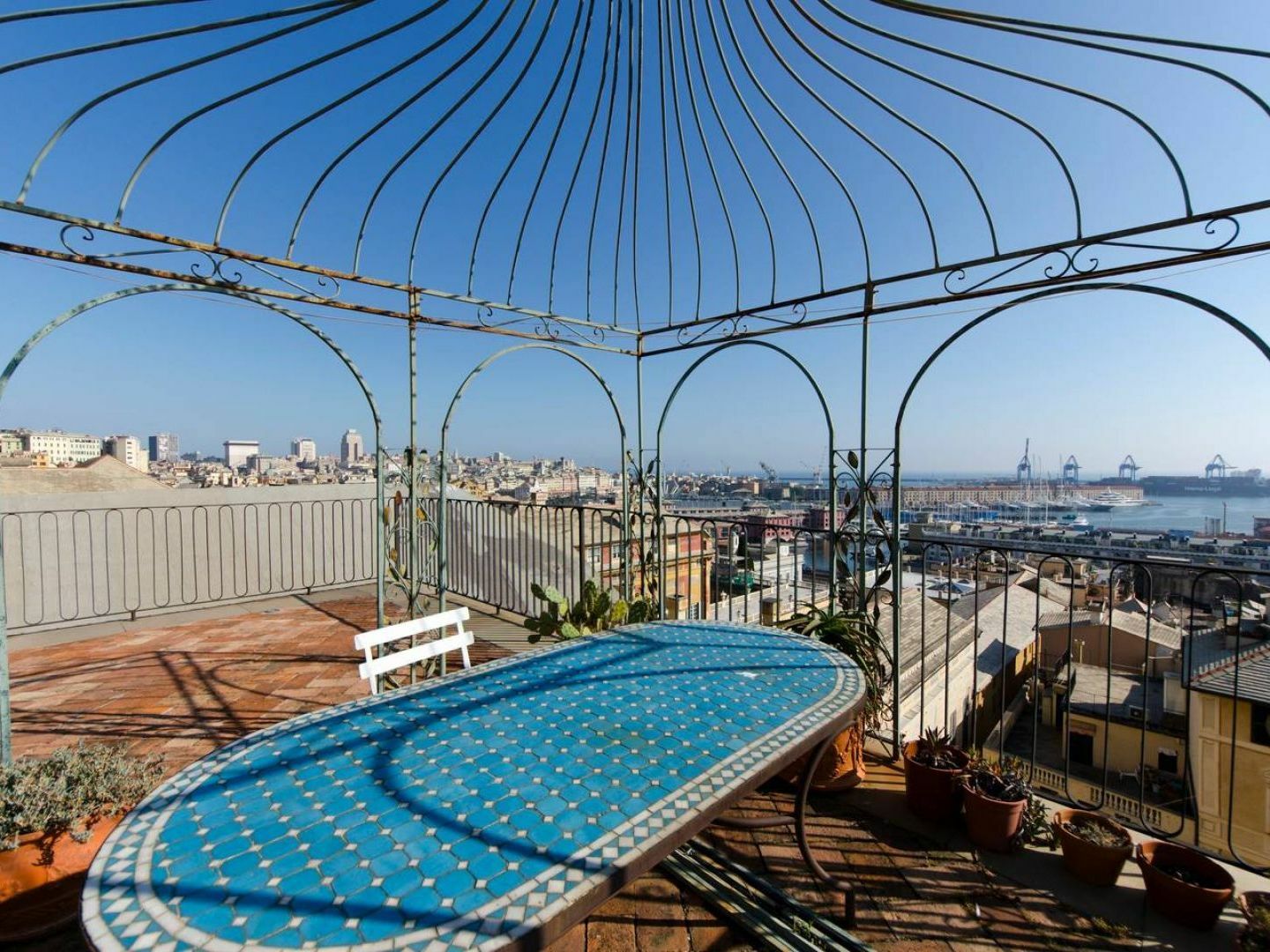 Joivy Sunny Apartment With Panoramic Terrace And Stunning View Genoa Luaran gambar